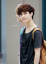 策划：鹿晗宋茜KRIS 韩国爱豆中国制造