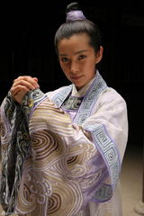 高清图：李冰冰《天之骄子》男装曝光 演绎传奇红颜