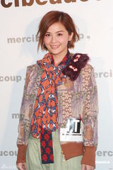 组图：阿Sa(蔡卓妍)着迷奥运选手 怕男友吃醋不当面夸赞