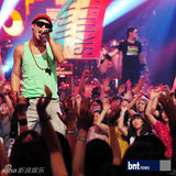 组图：HaHa等《尹道贤的Must》献热情舞台