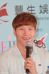 高清图：韩综《running man》四成员香港会粉丝