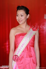 组图：中华赛区入围亚姐亮相 纹身佳丽不担心扣分