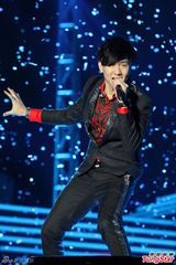 组图：王心凌不谈新恋情 罗志祥庾澄庆比拼热舞