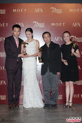 组图：《浮城谜事》获最佳电影奖 导演娄烨领奖