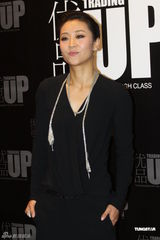 组图：朱茵姚晨海清杨采妮时尚盛典盛装斗性感