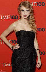 高清组图：《时代》周刊办派对 泰勒-斯威夫特美艳