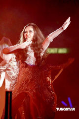 高清组图：卫兰个唱卫诗捧场 黎明阿娇现身支持