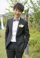 组图：《情定大饭店》杀青 型男杨金承获认可