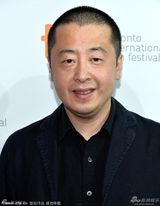 组图：贾樟柯助《天注定》首映 赵涛裙装显恬静