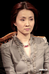 幻灯图：《人山人海》开机 小陶虹复出携手陈建斌