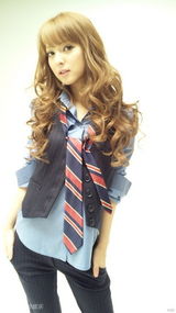 幻灯图集：日本人气美女佐佐木希生活照集锦