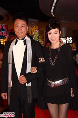 组图：《大太监》仿效电影首映 米雪邵美琪比气场