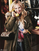 组图：朱诺-坦普尔炫彩写真秀少女风采