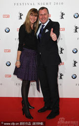 幻灯图：群星齐聚电影节之夜活动 布吉特举止出位