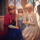 组图：各国粉丝神COS冰雪奇缘 YY姐妹百合情