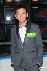 组图：《健康奇案录》录影 谢天华为陈美妤庆生