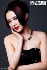 组图：女星孟茜优雅复古范儿 诠释风情无限