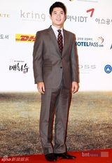 组图：车仁表车艺莲等助阵第9届韩亚国际短片电影节