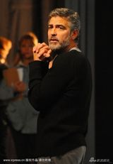 幻灯图：好莱坞群星海地赈灾义演 精彩现场回顾