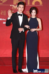 组图：《2012SBS演技大赏》孙贤株夺魁