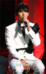 组图：韩国音乐组合2AM新专辑Showcase