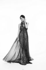 组图：徐立新歌封面造型曝光 妖娆女神性感魅惑