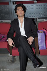 组图：《三个女人一个墟》蒙嘉慧畅谈剩女话题