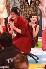 组图：无线45周年台庆群星荟萃 黎耀祥获奖陈豪反串