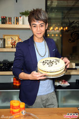 组图：艺人No Name自办工作室获顾又铭站台