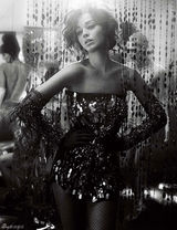 高清组图：凯蒂-佩里登封面化身美艳歌舞女郎