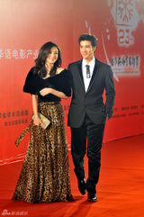 组图：张静初亮相冰雪电影节 获最具商业价值女演员