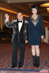 组图：苗侨伟支持子女拍拖 李康生称对手太强