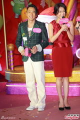 组图：马赛被曝同性恋还吴卓羲清白 胡杏儿担心