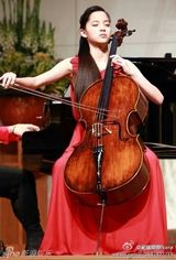 组图：台湾清纯大提琴公主走红 三姐妹秒杀宅男