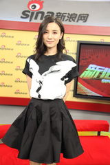 组图：霍建起宋佳做客解读《萧红》爱情