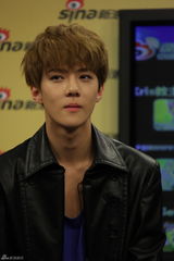 高清图：EXO-K世勋做客图回顾 卖萌大笑心情好