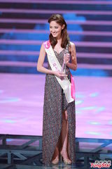 组图：本届港姐冠军陈凯琳比赛瞬间