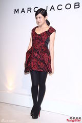 组图：陈妍希瘦身有成露酥胸 隋棠想恋爱苦无对象