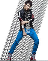 组图：徐正曦时尚大片玩转色彩 显型男魅力