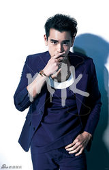 组图：彭于晏电眼大片鬼马帅气