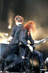 组图：日本乐队Luna Sea香港开唱 万人齐欢掀高潮