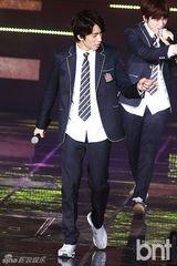 组图：韩团B1A4办“家乡巡演”演绎多彩魅力