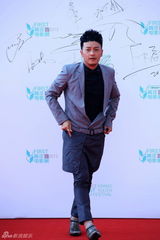 组图：First青年影展闭幕红毯星光闪耀