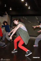 幻灯图：罗志祥周末小巨蛋开唱 邀萧亚轩任表演嘉宾