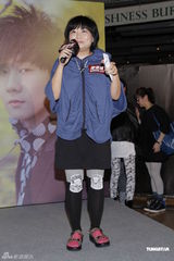 组图：林俊杰盼红馆开唱 薛凯琪撑房祖名不花心