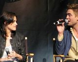 幻灯图集：《暮光》三星齐聚洛杉矶 为《月食》造势