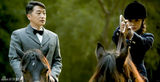 组图：许晴邵峰《皇粮胡同》演绎侦探情侣