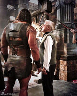 组图：巨石强森新片扮大力神 硕大肌肉惊人