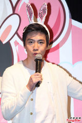 组图：俞灏明变萌兔挑逗粉丝 有望回归主持