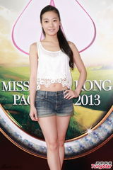 组图：港姐选拔二轮佳丽彩妆亮相变白富美